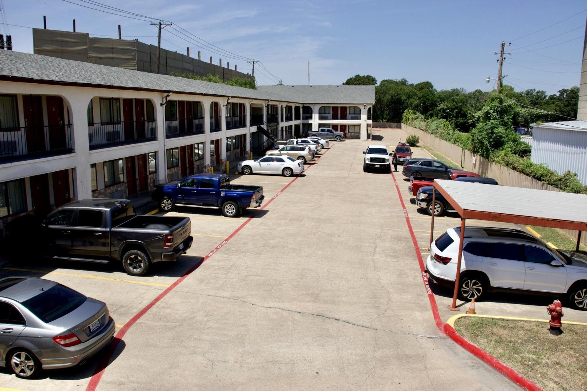 Executive Inn Of Arlington, Near At&T Stadium Zewnętrze zdjęcie